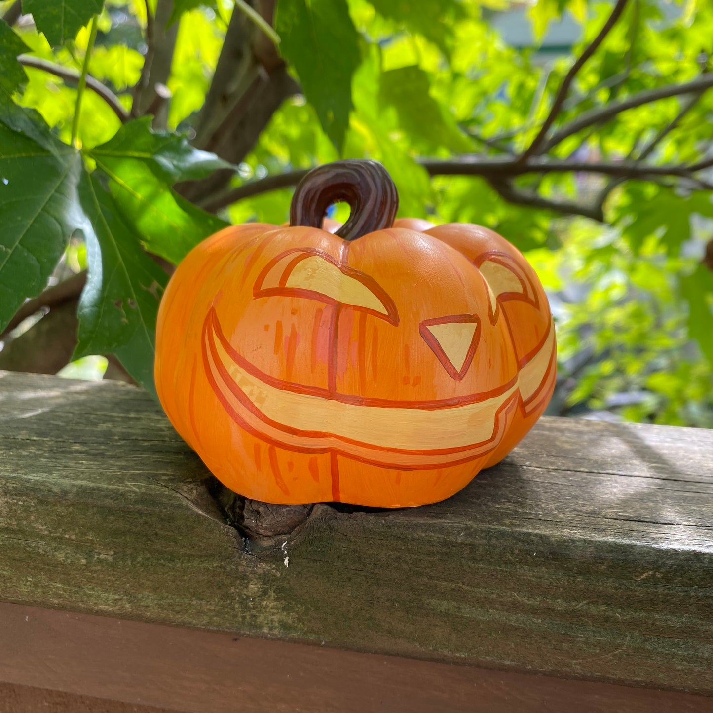 Jack-O-Lantern - Light orange
