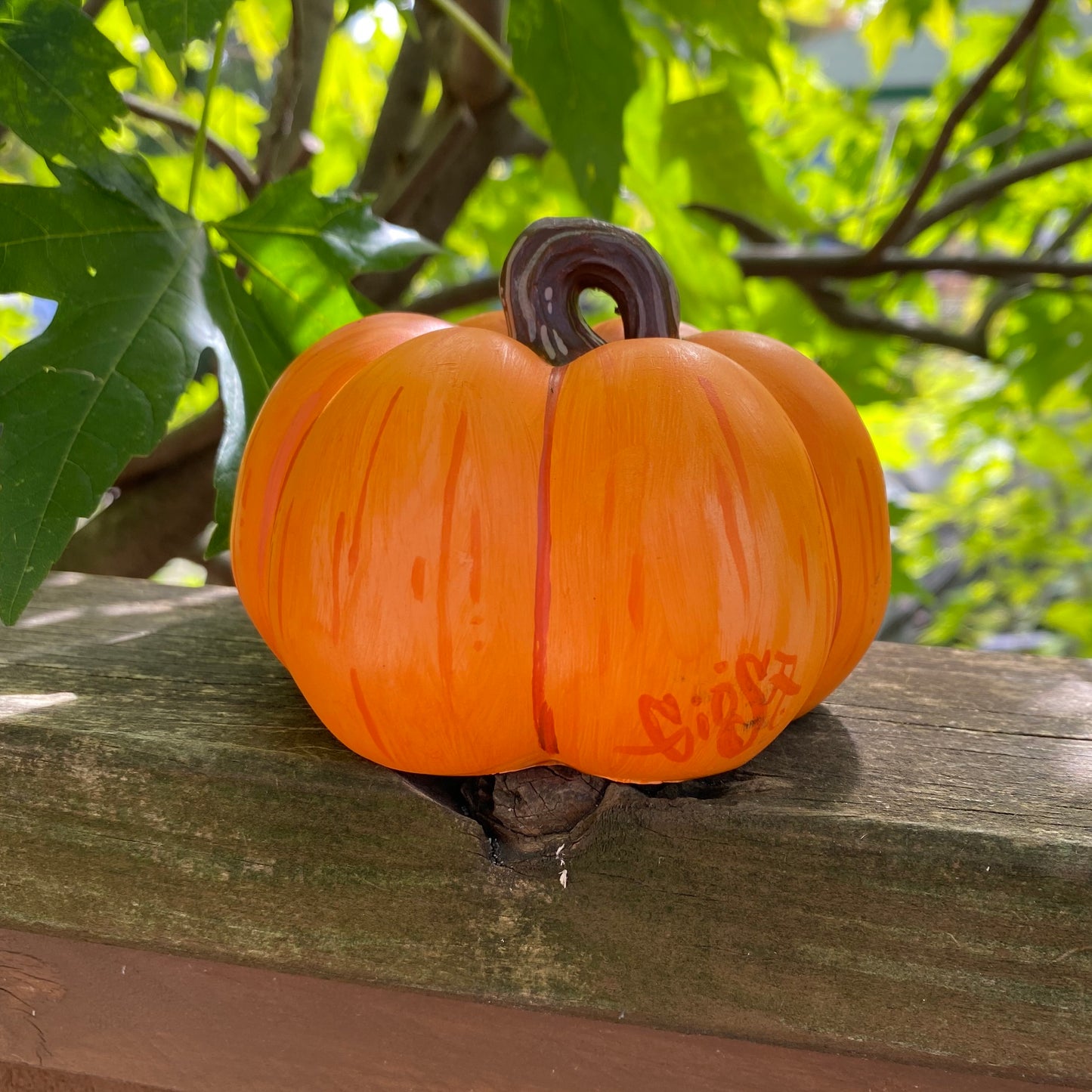 Jack-O-Lantern - Light orange